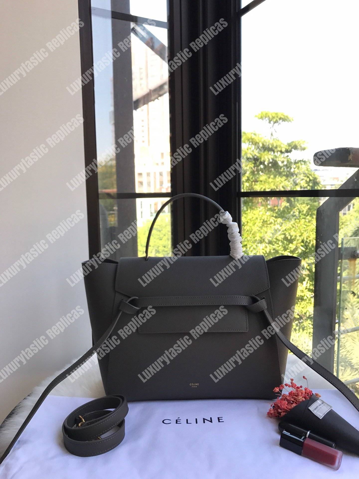 Ce**e mini belt bag in grained calfskin grey