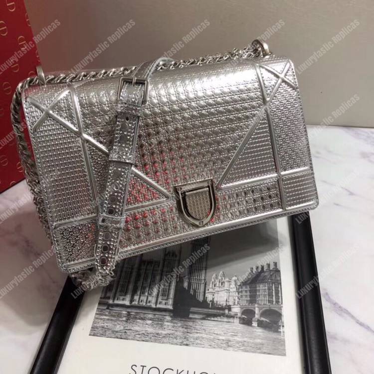 D*orama silver-toned metallic calfskin flap bag