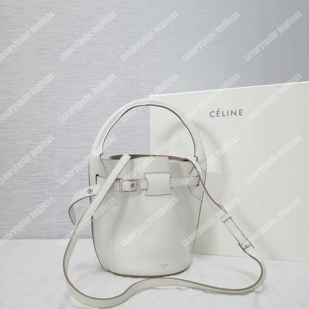 Ce**e big nano bucket in supple grained calfskin white
