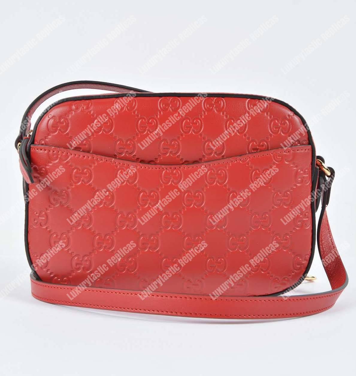 G*u*i signature linea bag red