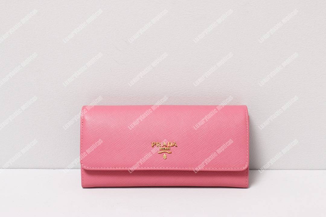 Pra*a leather wallet pink