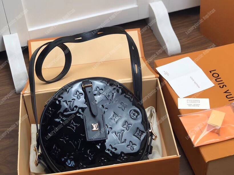 LV Boite Chapeau Souple Monogram Vernis Leather Noir