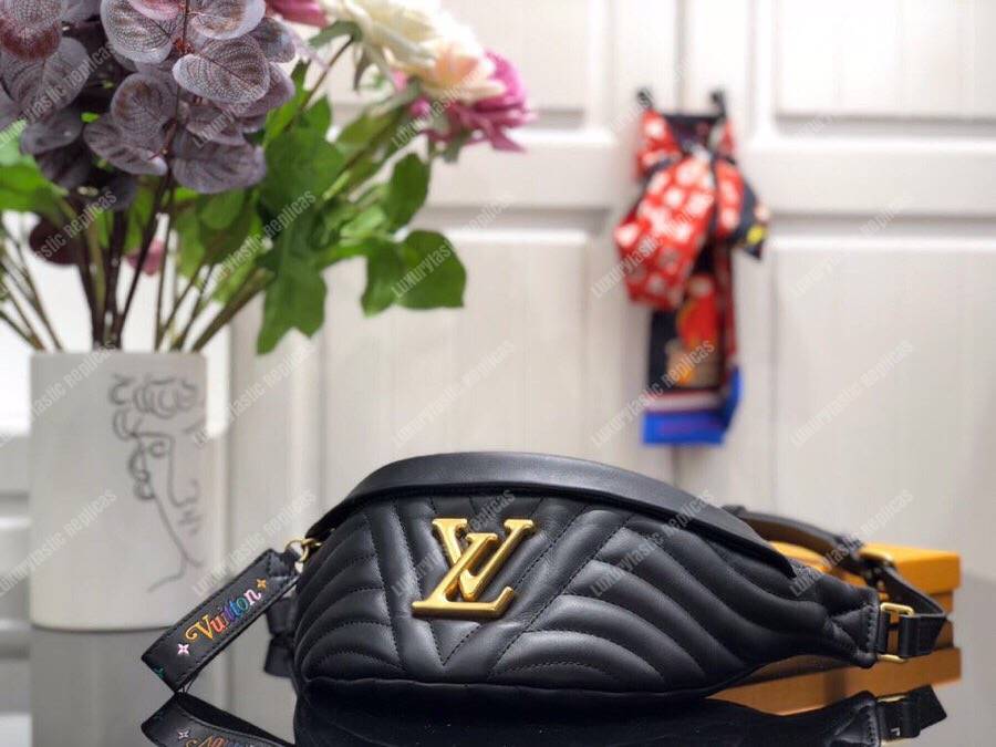 LV New Wave Bumbag Noir