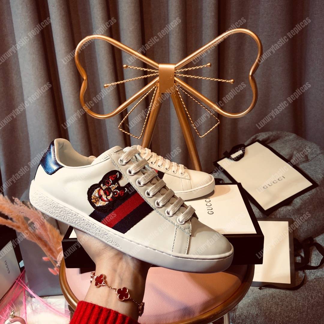 G*u*i ace embroidered bosco/orso sneaker white