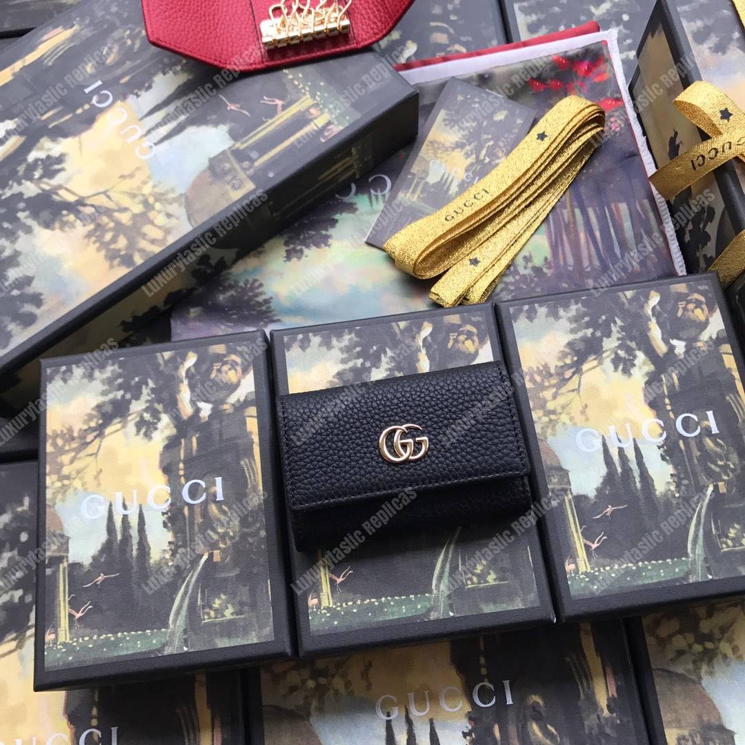 G*u*i gg marmont leather key case black