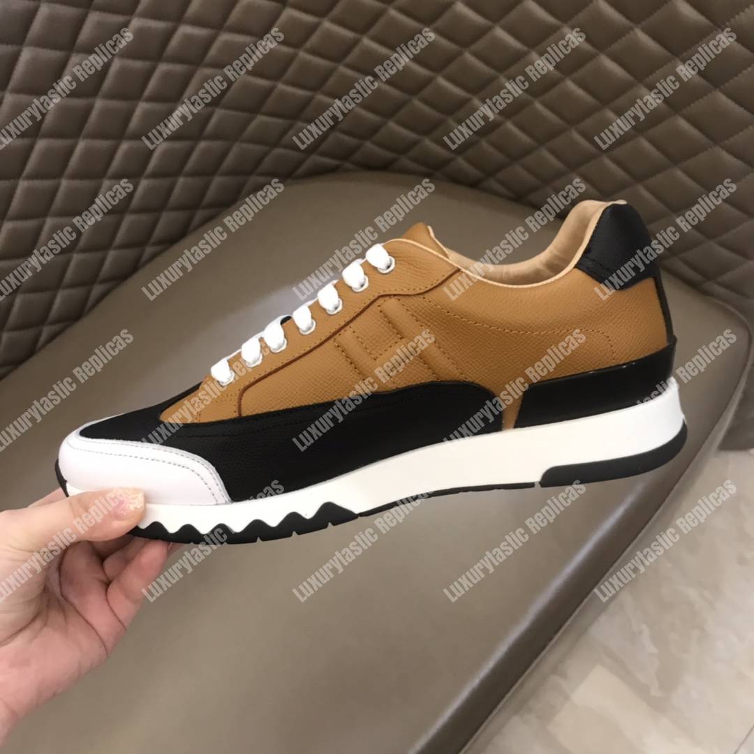 H**mes trail sneaker brown