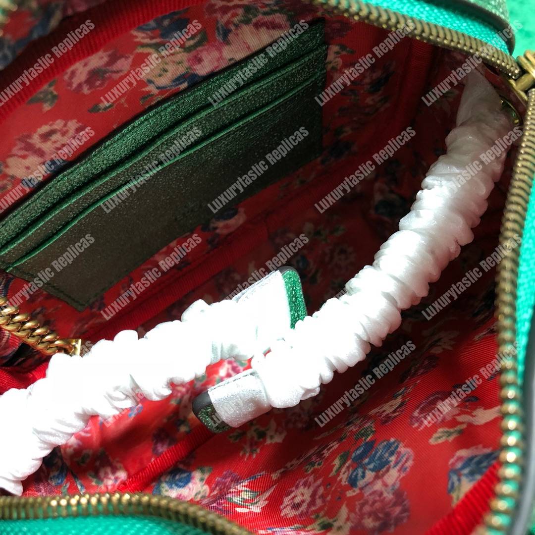 G*u*i quilted leather small shoulder bag silver