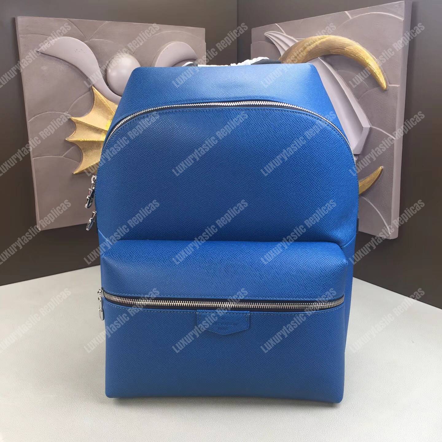 LV Discovery Backpack PM Taiga Leather Cobalt