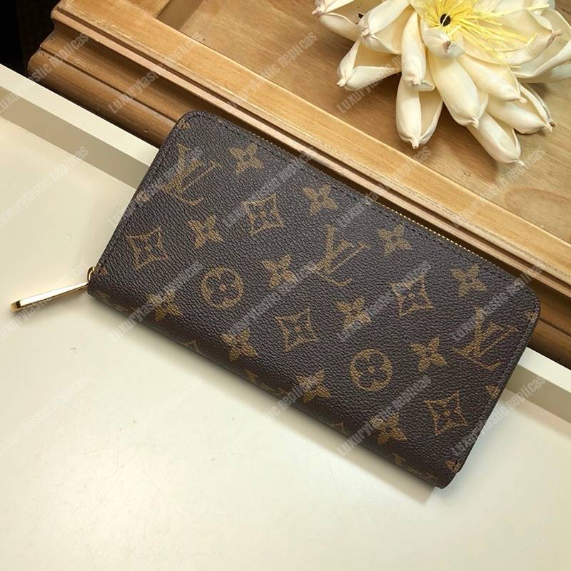 LV Zippy Wallet Monogram Coquelicot